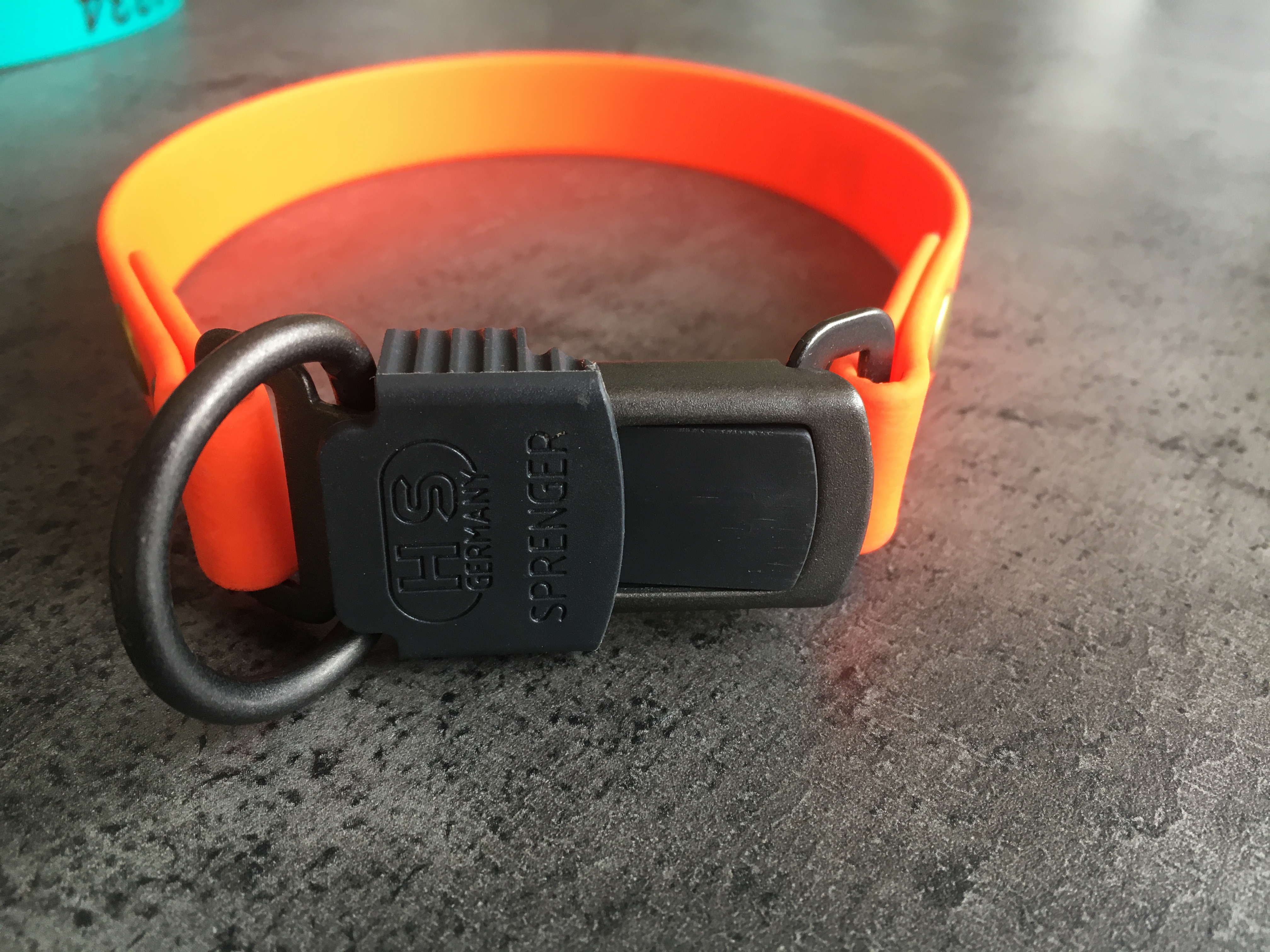 Biothane collar 19/25mm "bicolor" (clic-metal)