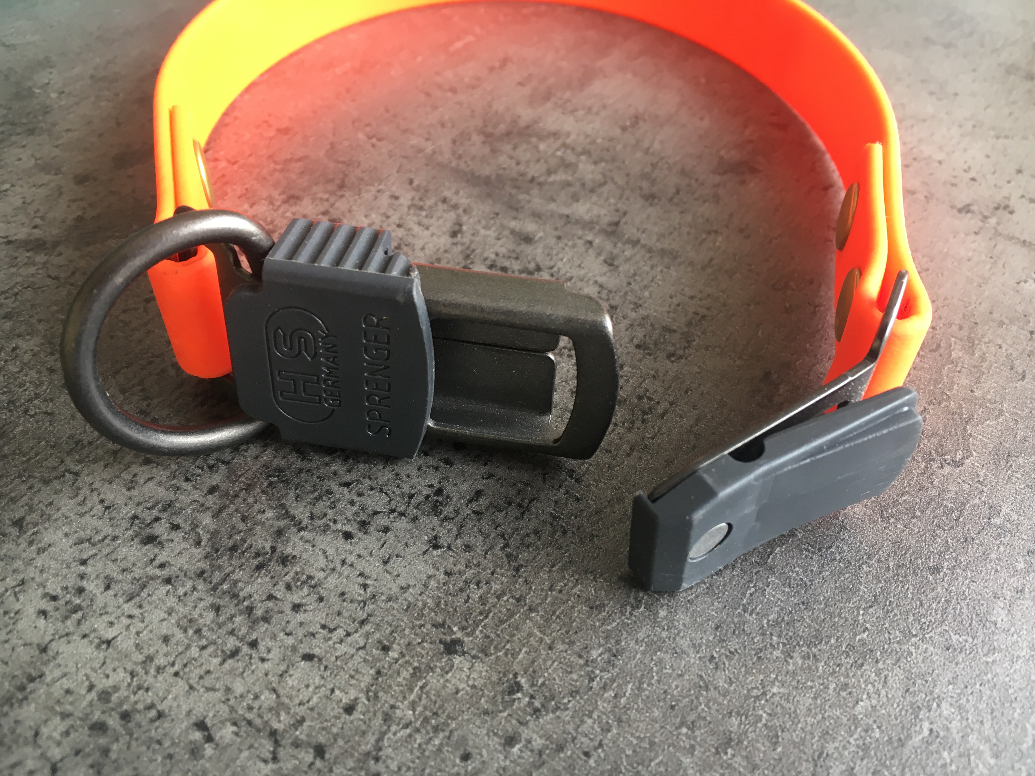 Biothane collar 19/25mm "bicolor" (clic-metal)